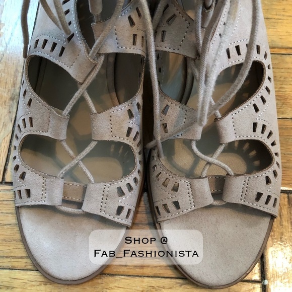 Open toe booties lace up size 8.5 - Picture 4 of 14